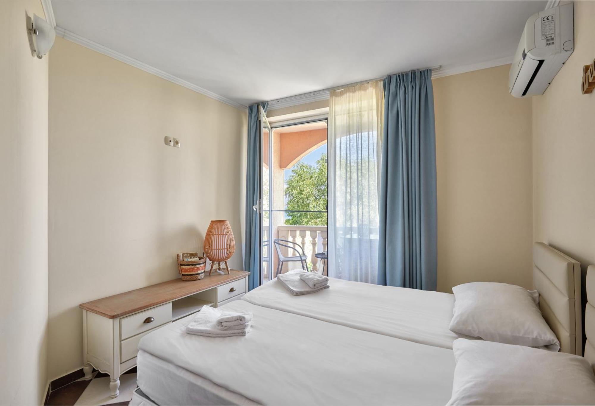 Hasienda Beach Sozopol Luxury 2 Bedroom Apartment Sea View ภายนอก รูปภาพ